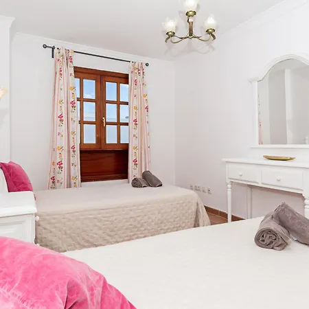 Limonade Deluxe Main Center By Pvl Vakantiehuis